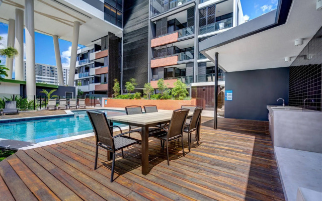 Arena Apartments by CLLIX