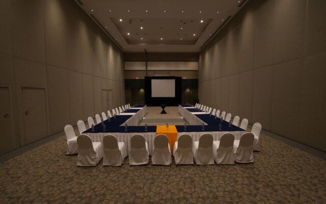 Grand Park Royal Cancún