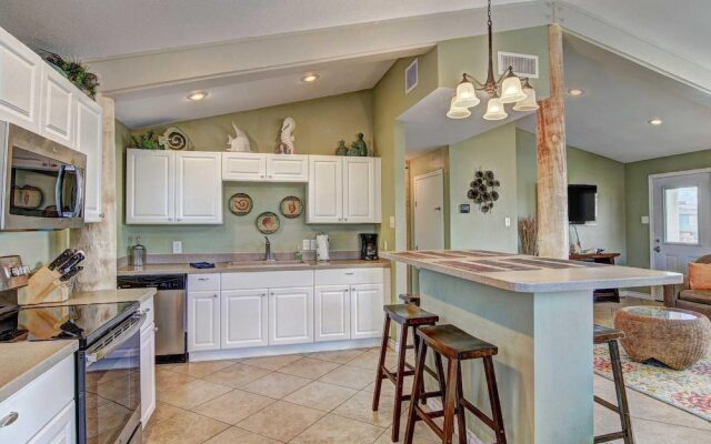 Trojan Paradise - 4 Br Home