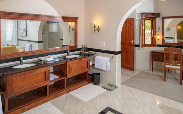 Ocean Beach Resort & Spa