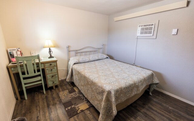 Sunset RV Park and Motel