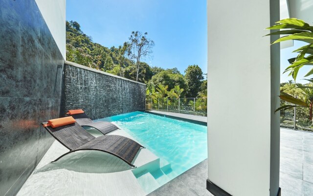 Sunset Blvd 10A - 2 Br Condo