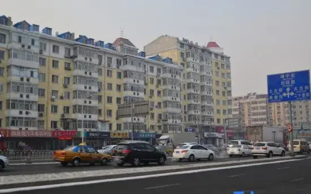 Xilong Clock Hotel (No. 27 Middle School, South Shishidao Street, Harbin) - Hotel in Charbin - Photo 4