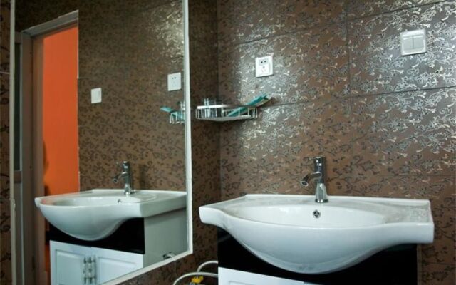 Yangguang Jiujiu Hotel