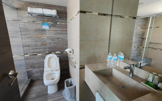 Kasa Hotel & Suites