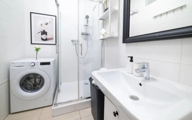 Beautiful apartment in Vienna's heart 1b