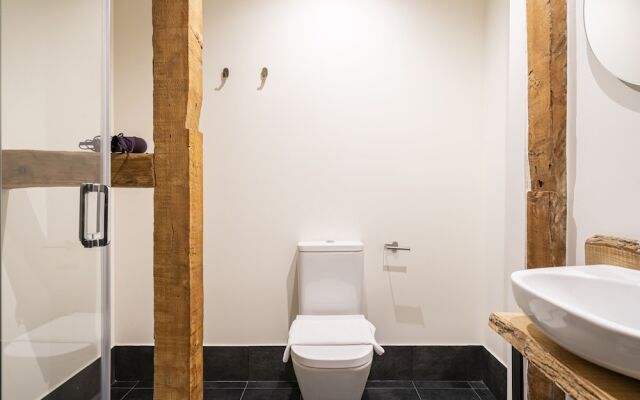 Dobo | Hostal Azacanes