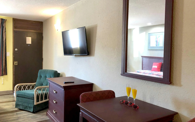 OYO Superior Budget Inn Bartow