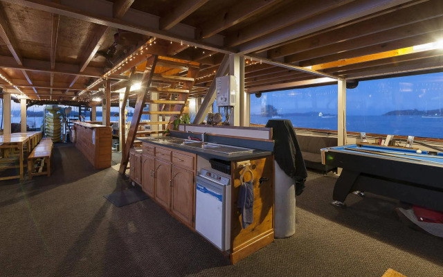 The Rock Adventure Cruise