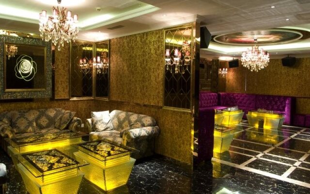 Civil Aviation Hotel