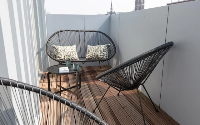 Stylish Penthouse With 2 Bedrooms