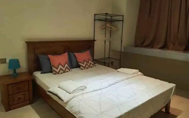 Wayton Express – Guest Rooms – George Town