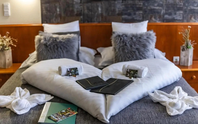 4 Évszak Hegyihotel