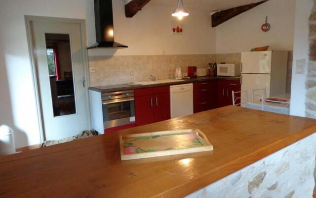 Gîte Saint-Juire-Champgillon, 4 pièces, 8 personnes - FR-1-426-363