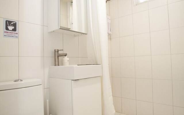 Simple Room