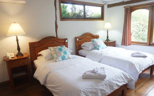 Altair Galapagos Lodge