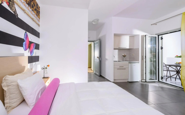 Angela Studios & Apartments
