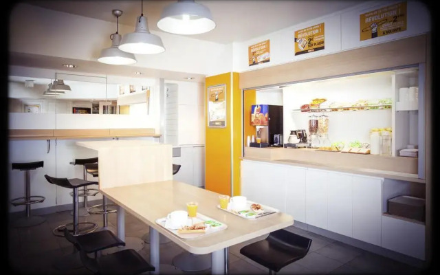 hotelF1 Paris Gennevilliers