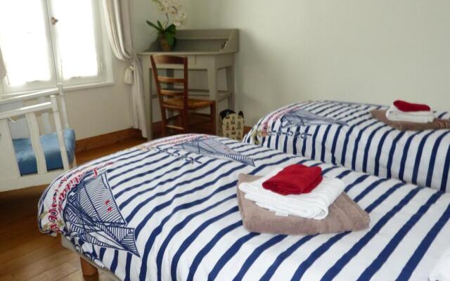 La Passerose jardin clos 300mplage la Couarde sur mer