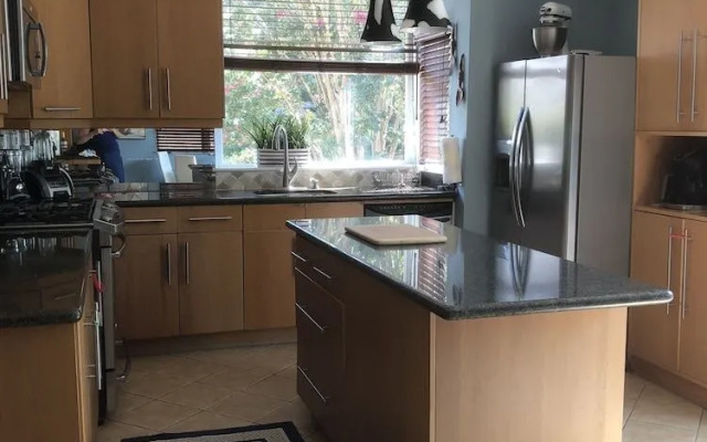 NYC Executive home upscale neighborhood