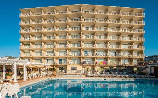 Reges Oceanfront Resort