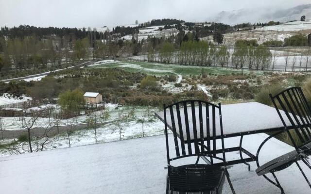 Tussock Heights Queenstown