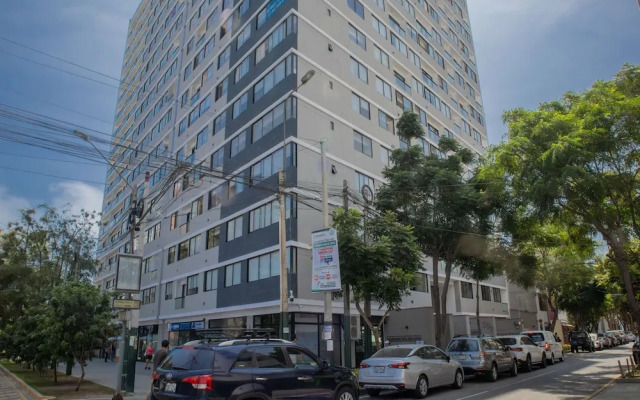 w Magnificent 2BR in Centric Barranco