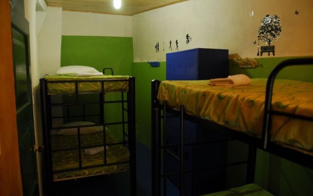 Hostal Casa Colibrí