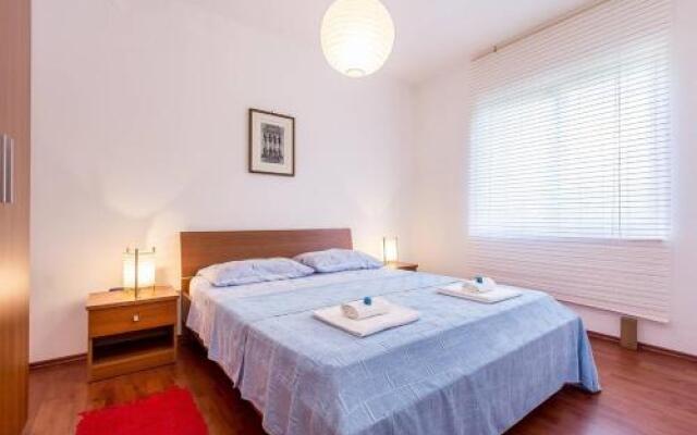 Apartments Mirna