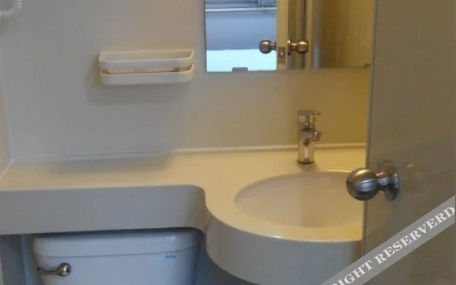 Friend Hotel (Taixing Guoqing)