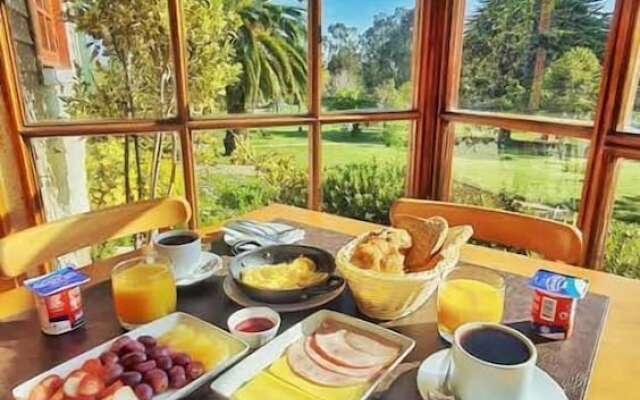 Hotel y Cabañas Huallilemu Sur- Caja Los Andes