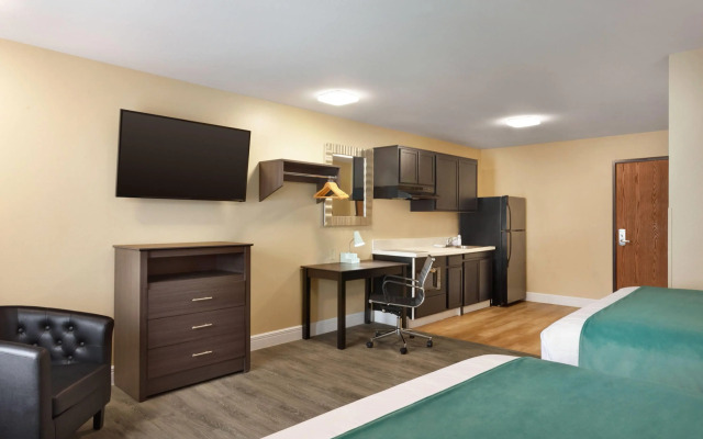 Hawthorn Extended Stay by Wyndham Saint Robert