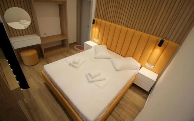 Alis Apartments