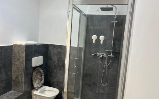 AZZA Aparthotel