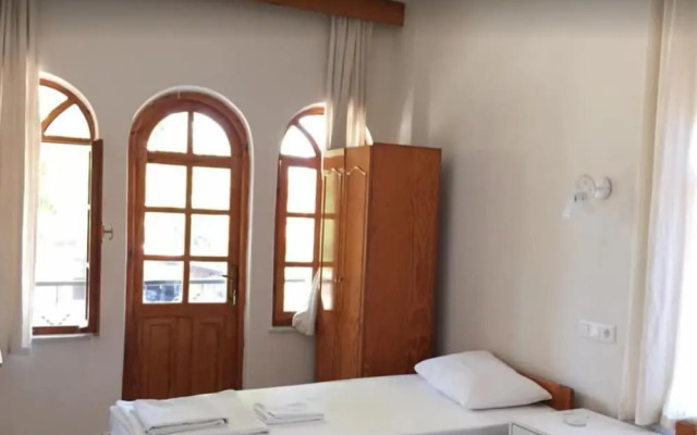 Hotel Arsen