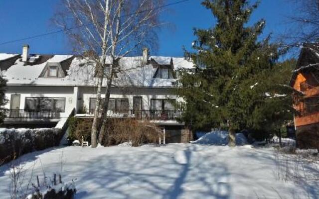 Sára Apartman Parádfürdő