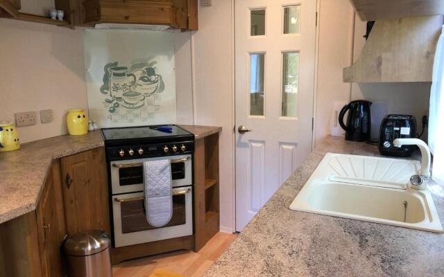 61 Glenfinart Caravan Park