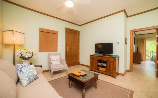 Veranda 5D - 1 bdr 1 Bath Condo