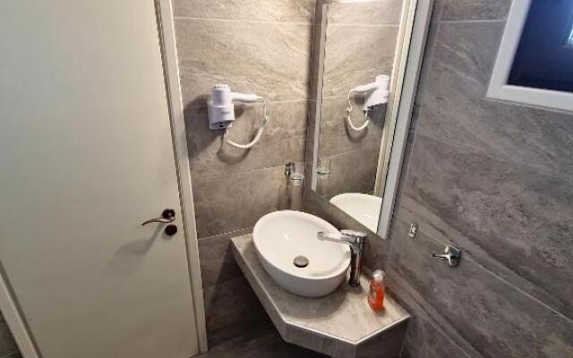 Alexandra Apartment 1