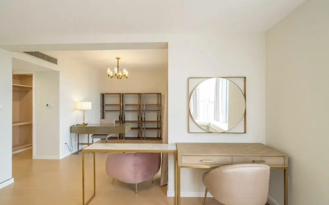 Tyms 3BR Duplex APT Xujiahui Shanghai