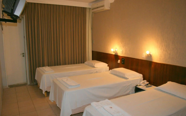 Hotel El Pilar by Bsb Inn