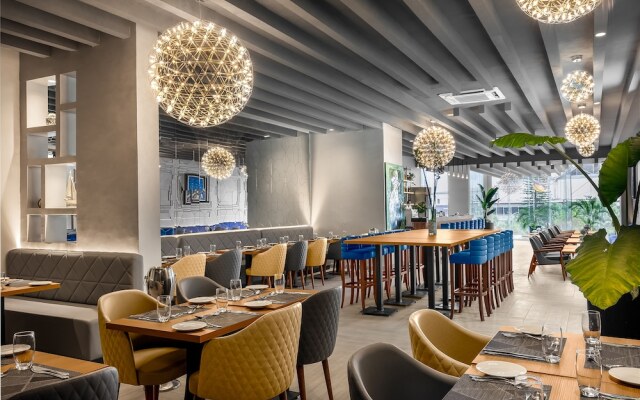 The Art Hotel