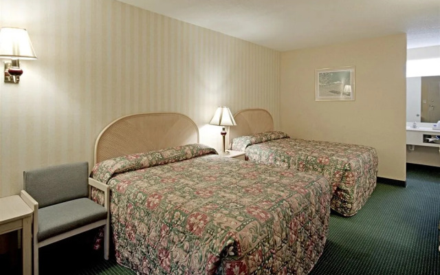 Americas Best Value Inn - Springfield / Glenstone