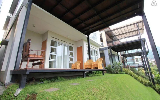 Spring Hill Villa Syariah