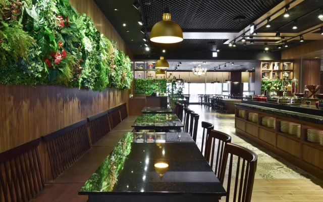 Just Sleep Kaohsiung Station