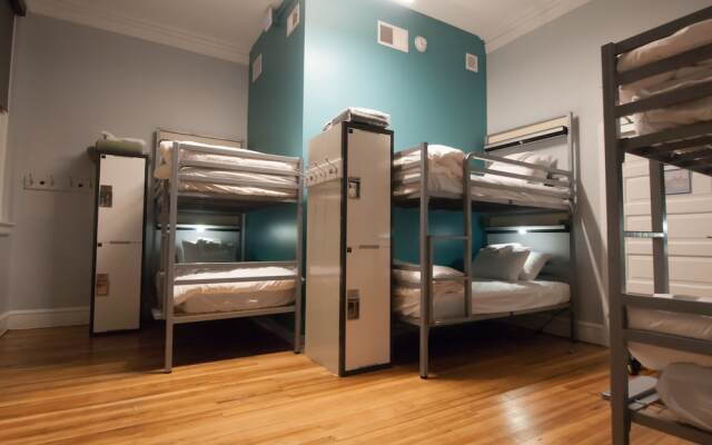 HI Richmond - Hostel