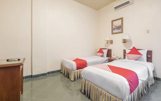 Hotel Anging Mammiri by OYO Rooms