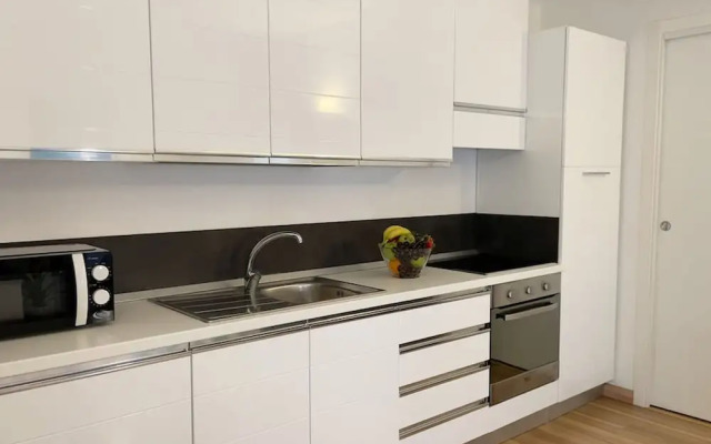 Apt for 4 With Gym, Bovisa Milan