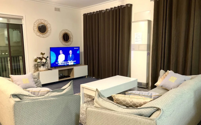 Family Home in Prime Location