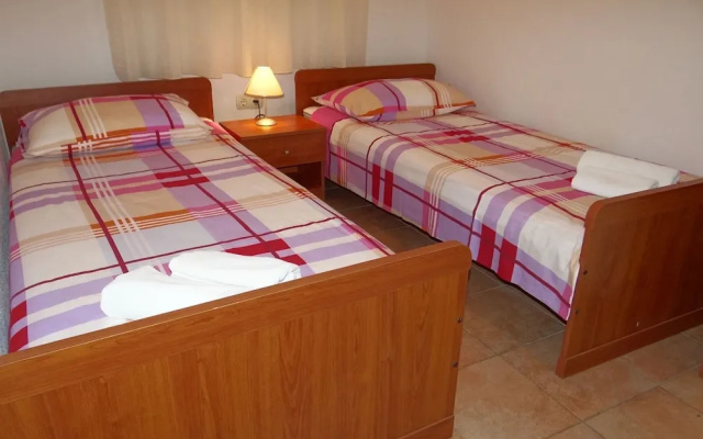 Stunning sea View Apartment With Swimming Pool and Jacuzzi a7